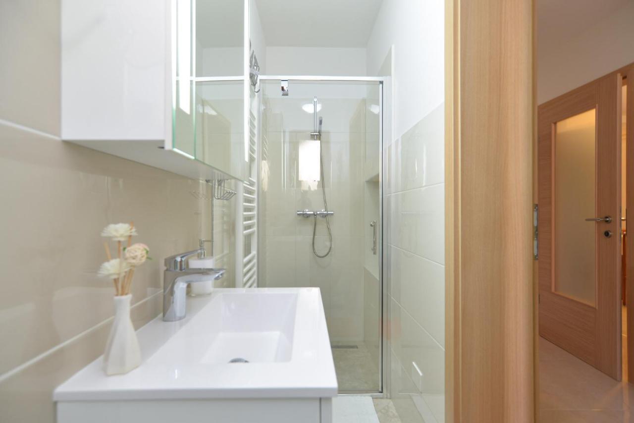 Apartment Snjezana 1064 Rovinj Eksteriør bilde